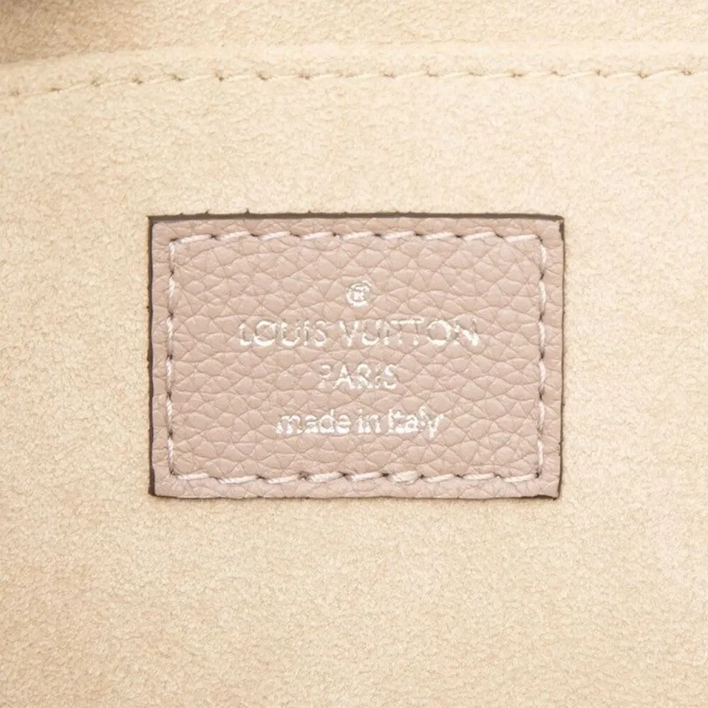 Louis Vuitton Pochette Jour PM Clutch